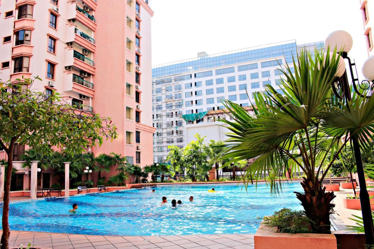 Apartment Marina Court: 6-bedroom Group With Free Parking Kota Kinabalu